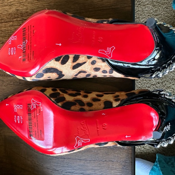 Christian Louboutin Leopard Fur and Patent Leather Heels - Picture 7 of 9